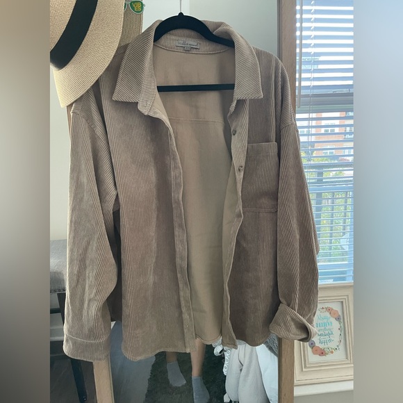 Fall Button Down worn once taupe - Picture 2 of 2
